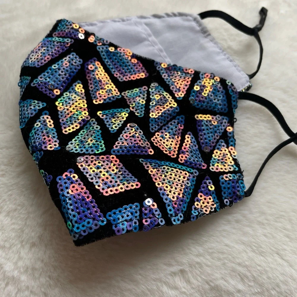 NWOT Blue Rainbow Iridescent Holographic Sequin Face Mask